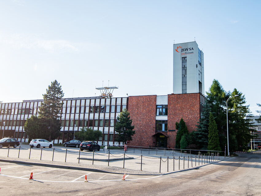 Powiększ: