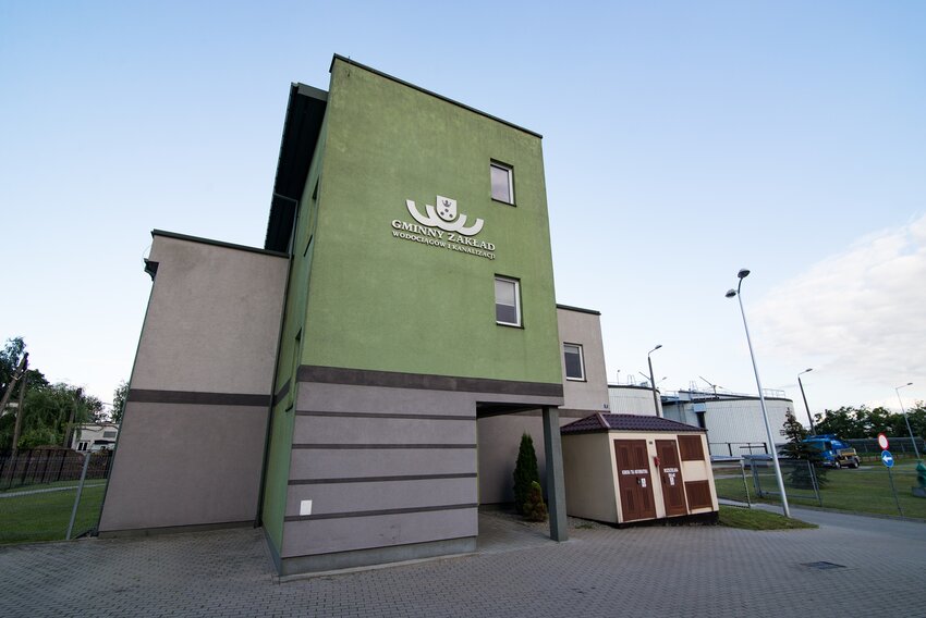 Powiększ: