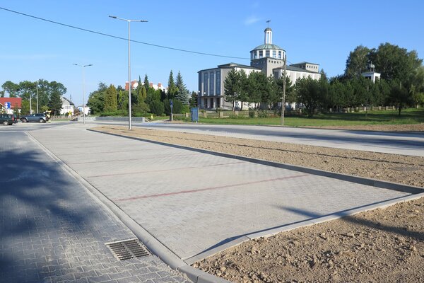 Powiększ: