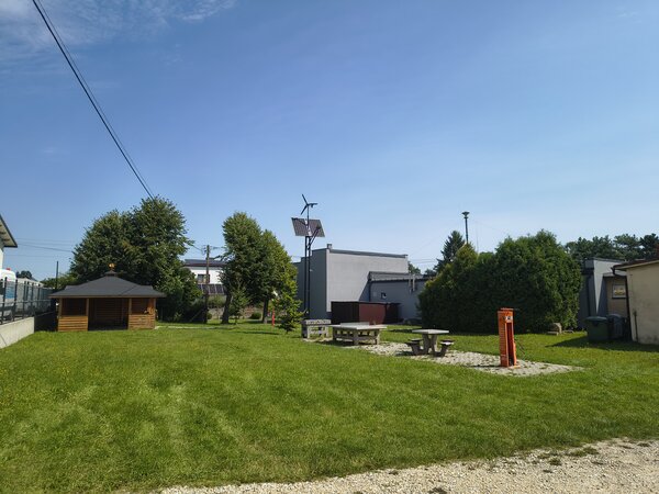 Powiększ: